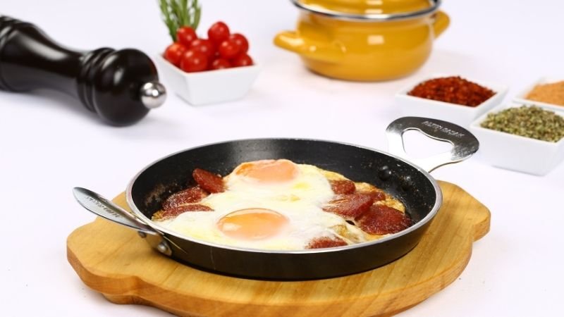 En İyi Tat: Kahvaltı Sofralarının Yıldızı Pratik Yumurta Tarifleri